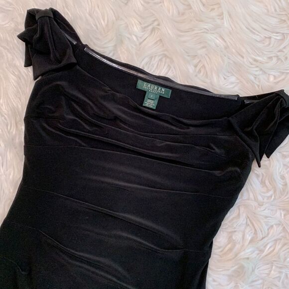 LAUREN Ralph Lauren Wide neckline bow details on shoulders ruching black dress - Picture 5 of 10